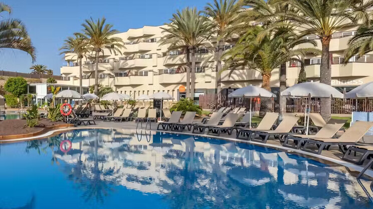 Barcelo Corralejo Bay